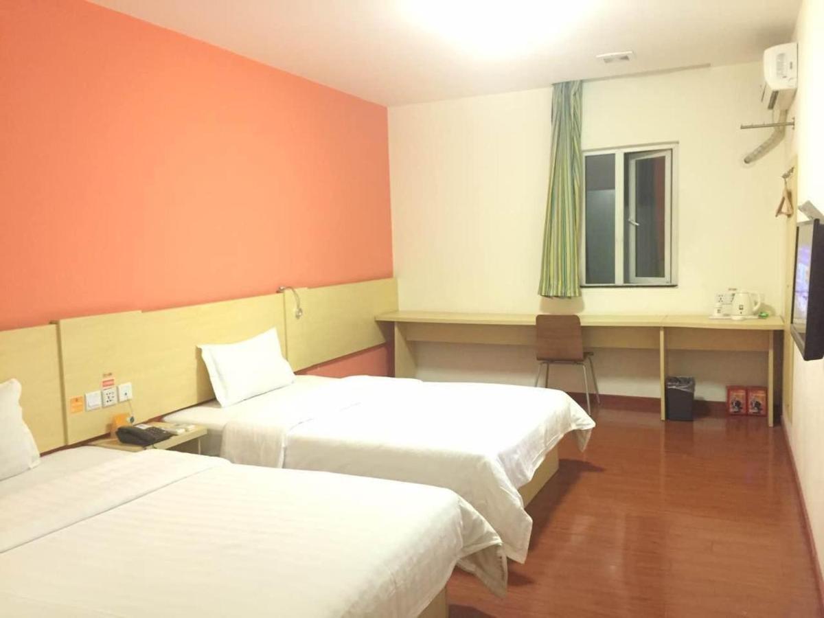 7Days Inn Foshan Dongfang Square Walmart Exterior photo