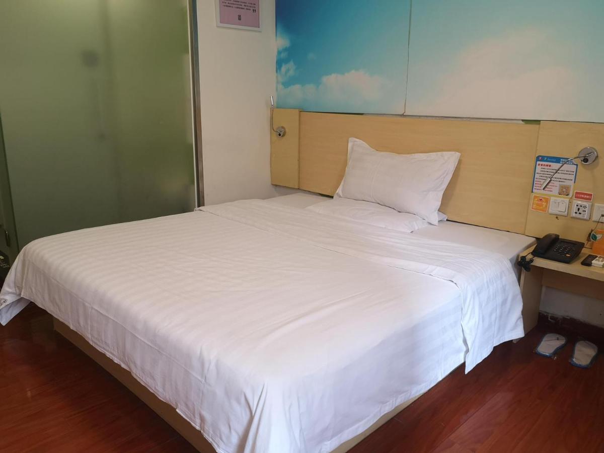 7Days Inn Foshan Dongfang Square Walmart Exterior photo